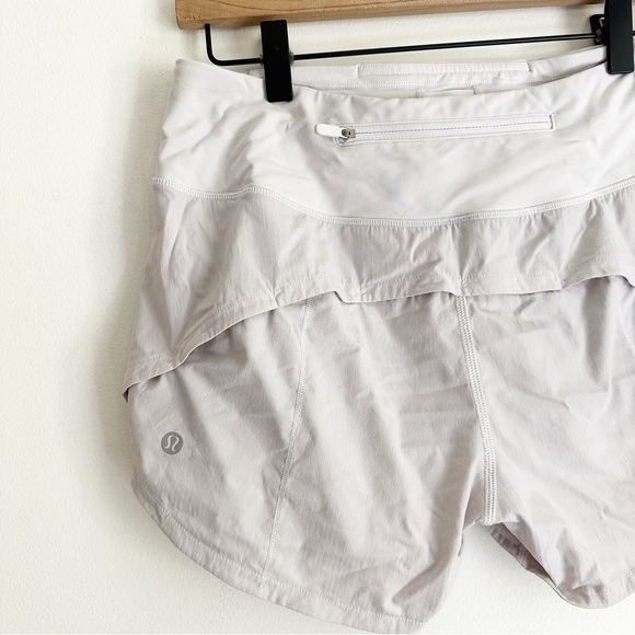 Lululemon Pale Gray Speed Up Shorts - Picture 4 of 5